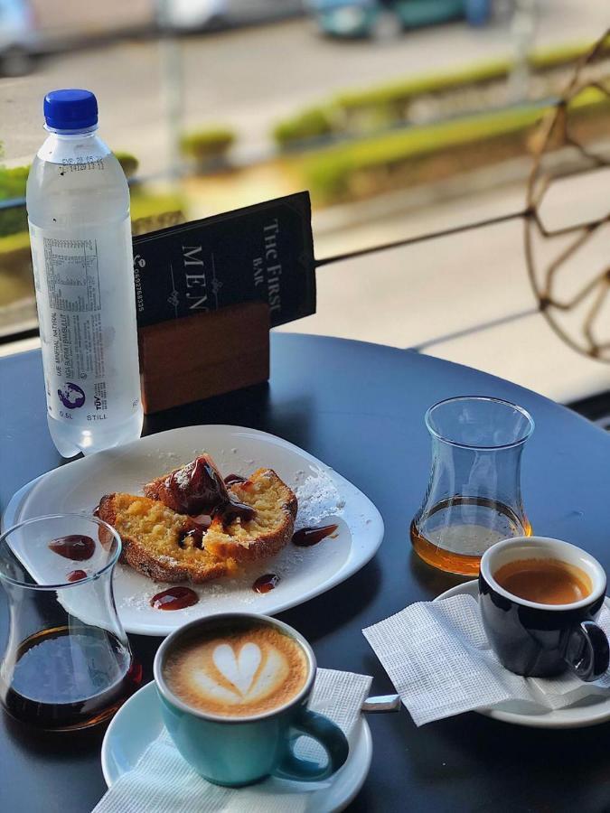 Hotel The First Αργυρόκαστρο Εξωτερικό φωτογραφία