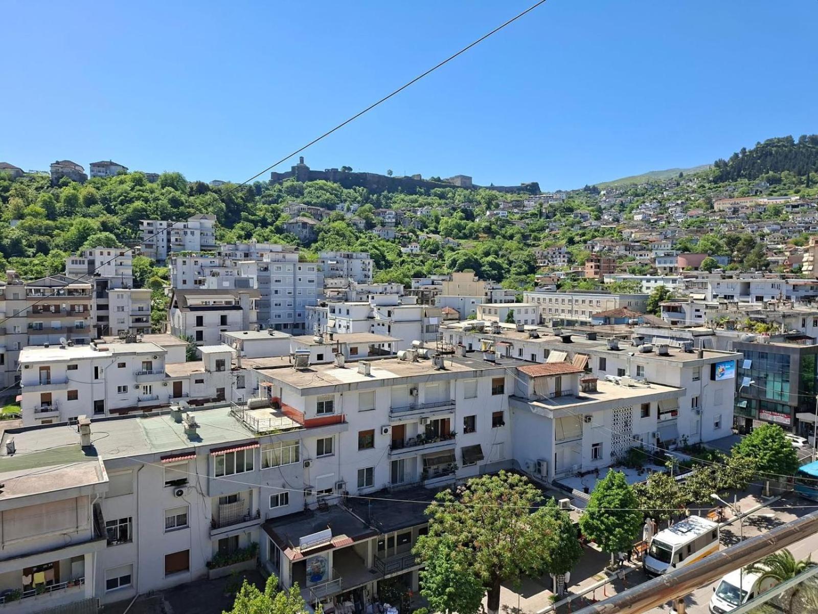 Hotel The First Αργυρόκαστρο Εξωτερικό φωτογραφία