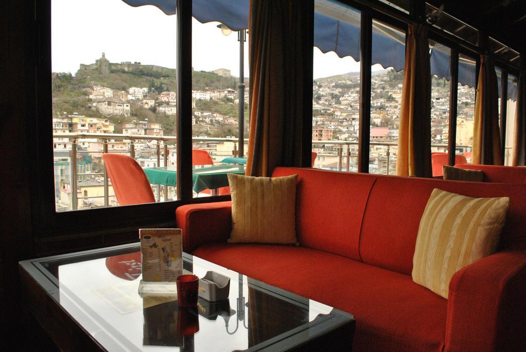 Hotel The First Αργυρόκαστρο Εξωτερικό φωτογραφία