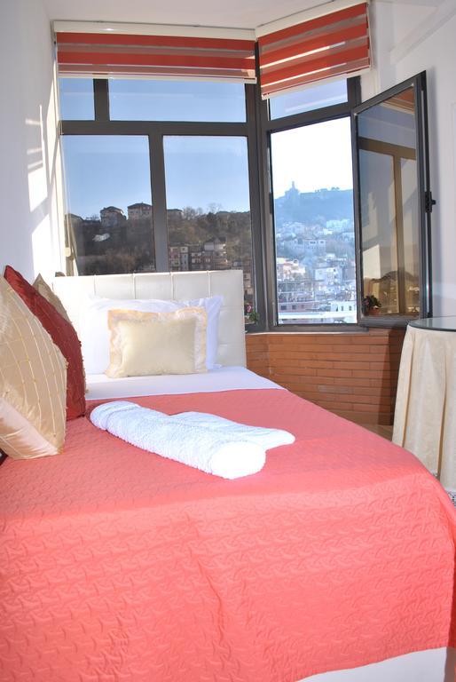 Hotel The First Αργυρόκαστρο Εξωτερικό φωτογραφία